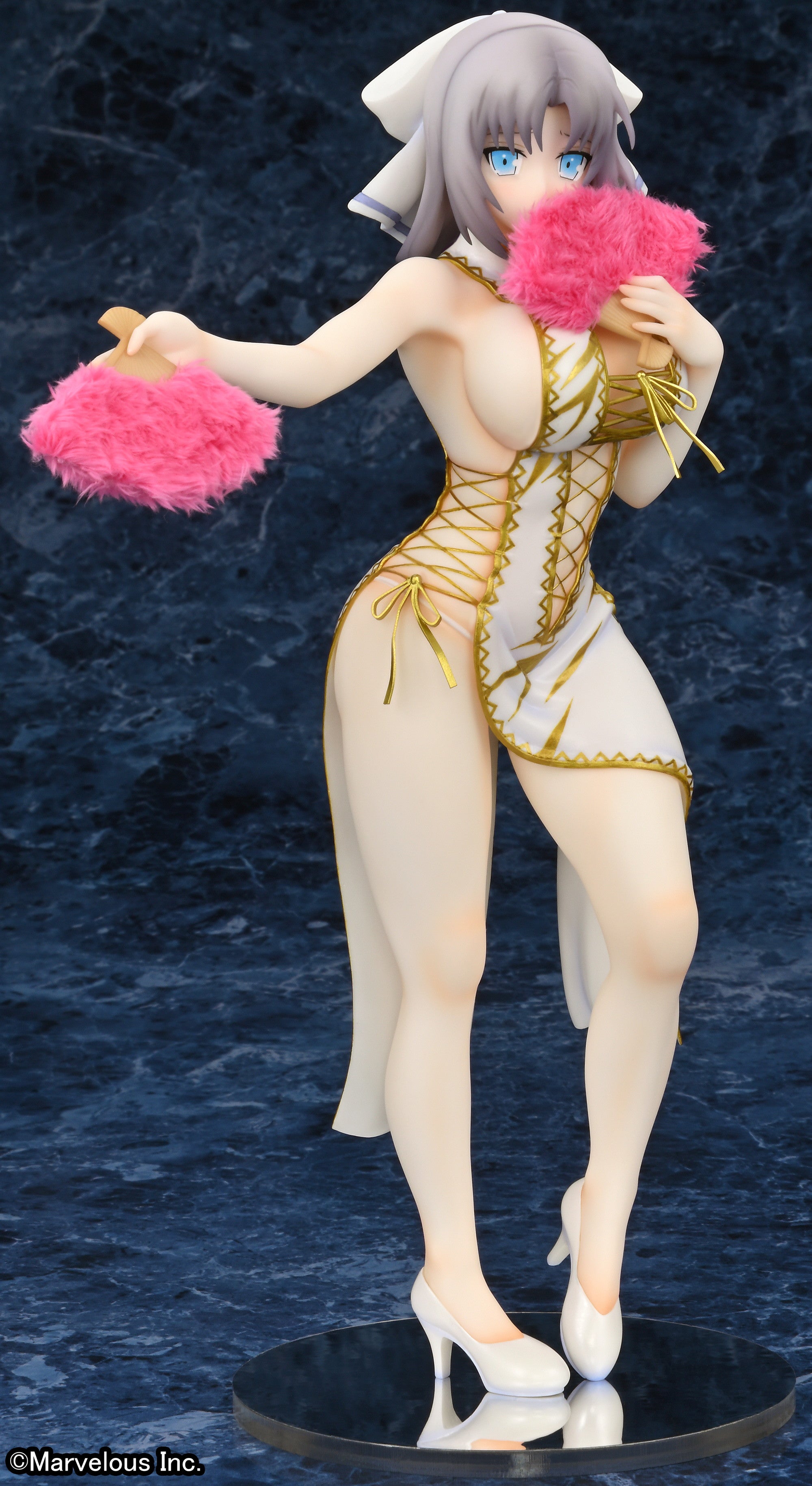 Yumi Special Holidays Ver. 1/5 Scale Figure