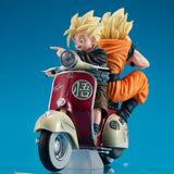 DESKTOP REAL McCOY EX Dragon Ball Z Super Saiyan Son Goku & Super Saiyan Son Gohan & Mortorbike Complete Figure