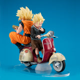 DESKTOP REAL McCOY EX Dragon Ball Z Super Saiyan Son Goku & Super Saiyan Son Gohan & Mortorbike Complete Figure