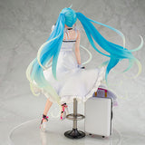 Racing Miku 2021: Vacation Style Ver. 1/7 Scale Figure